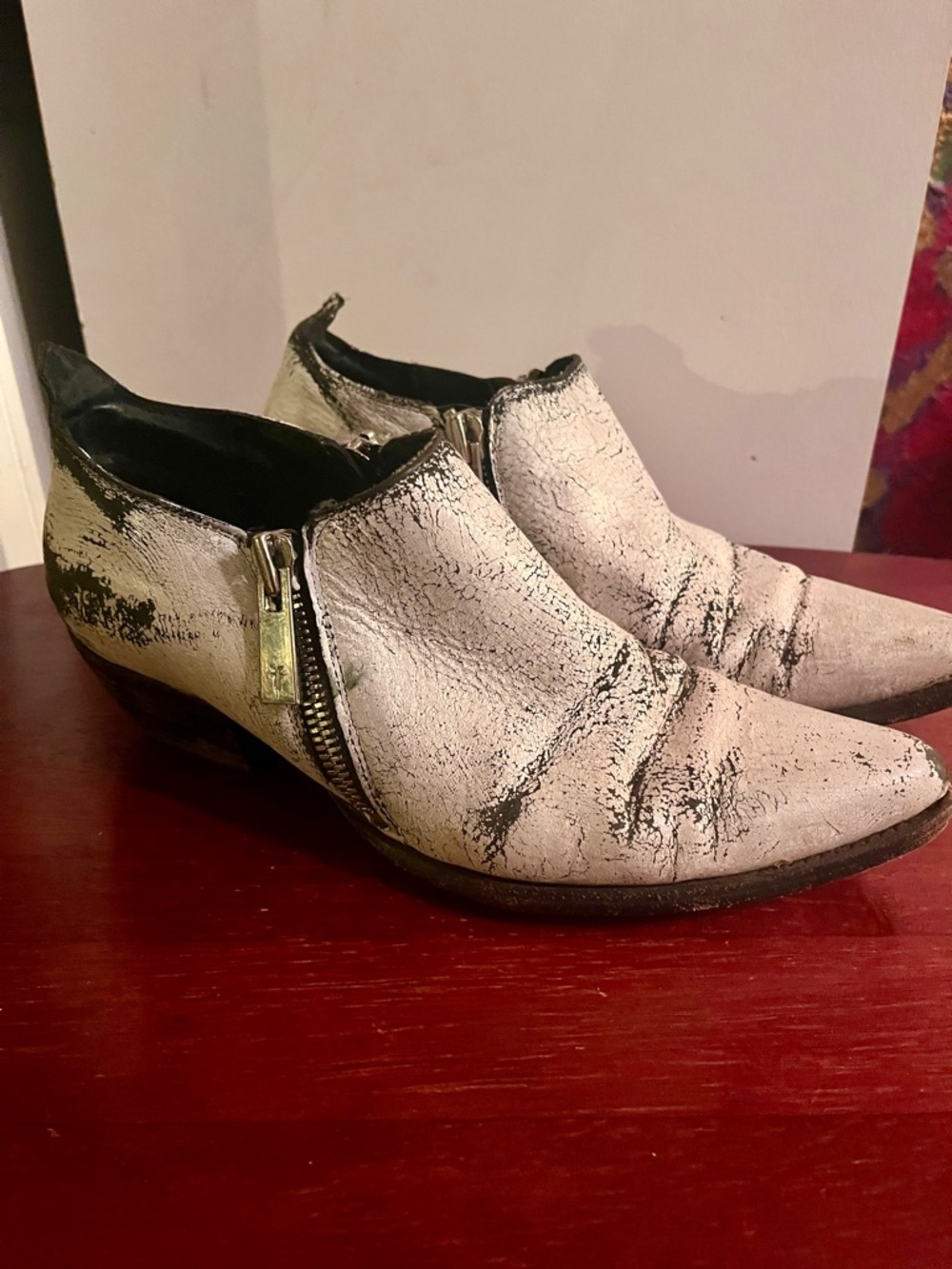 Frye Antiqued White Crackle Leather Women’s Sacha Zip Booties